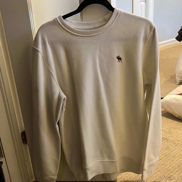 Abercrombie Crewneck - Picture 1 of 2